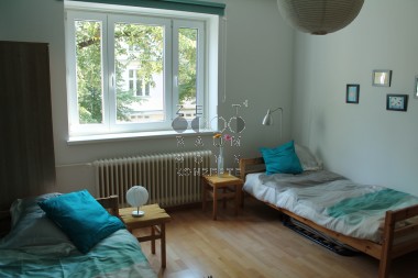 enlarge