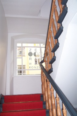 enlarge