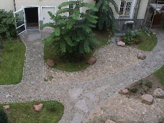 enlarge