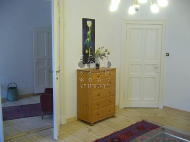 enlarge