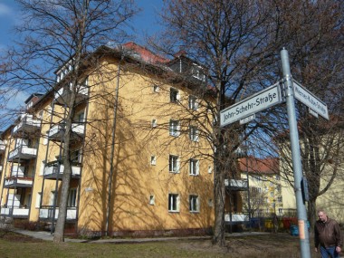 enlarge