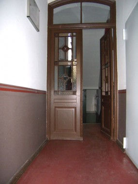 enlarge
